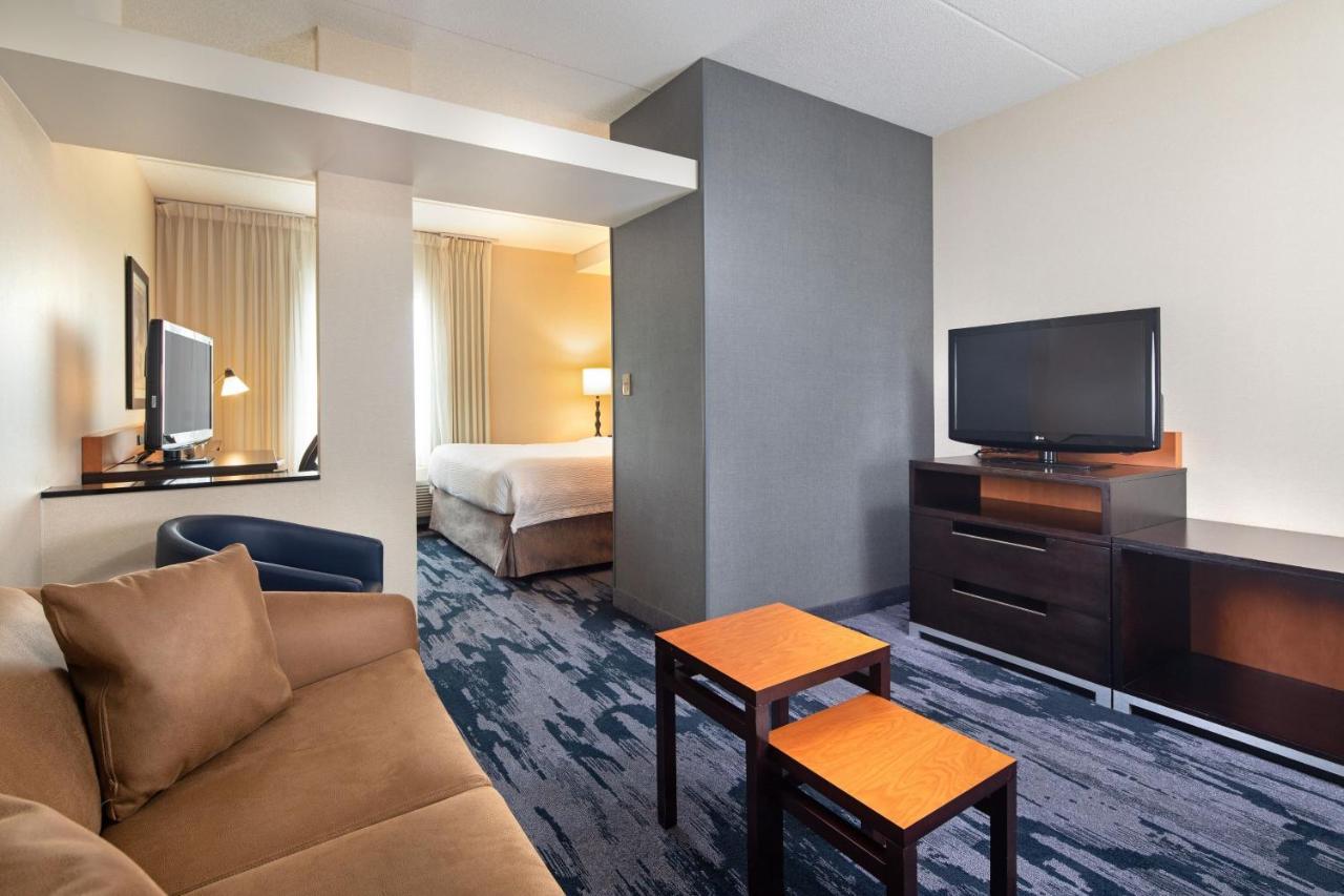 Fairfield Inn & Suites By Marriott Toronto Mississauga Exterior foto