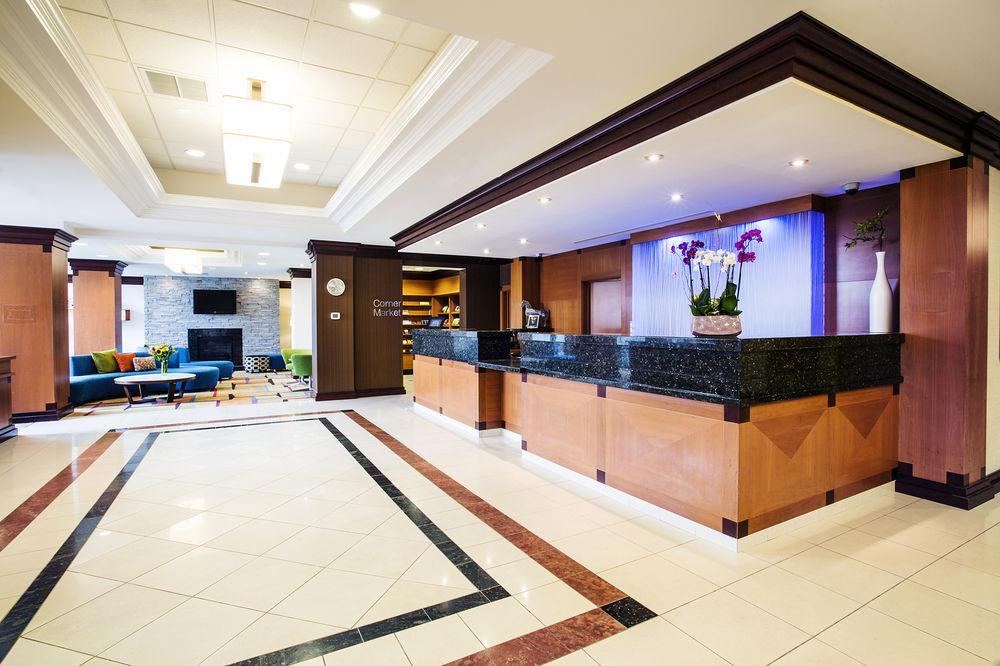 Fairfield Inn & Suites By Marriott Toronto Mississauga Exterior foto