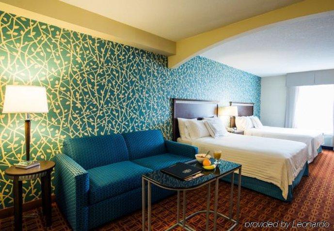 Fairfield Inn & Suites By Marriott Toronto Mississauga Exterior foto